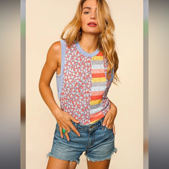 Floral multi color stripe knit tank - Picture 2 of 5